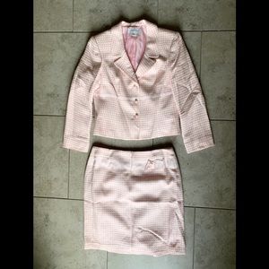 2 Piece Liz Claiborne Skirt & Blazer